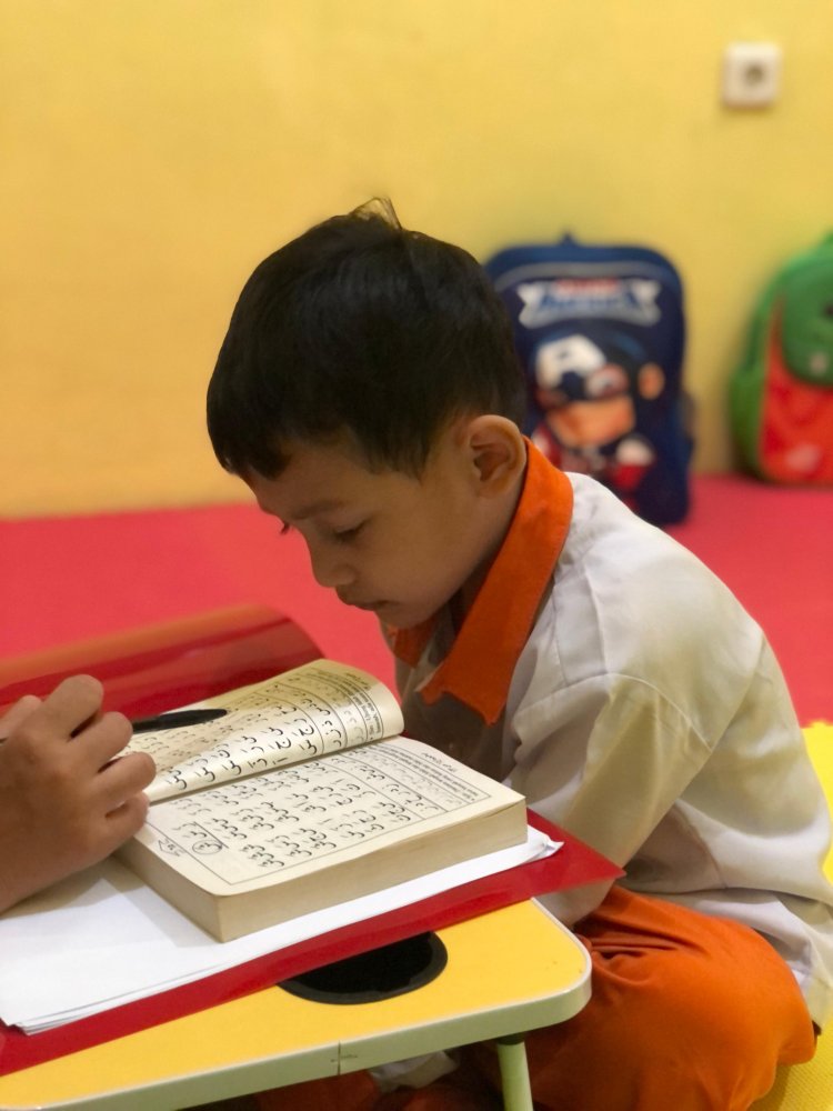 Pendidikan Agama di Sekolah: Tantangan dan Solusi