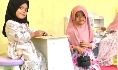 Santri TK Akhlak Cendekia Muslim Ceria Bermain di Playground Indoor yang Nyaman dan Aman