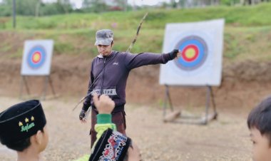 Kegiatan Cendekia Archery Club Kelas Panahan Mingguan di Perguruan Islam Cendekia Muslim