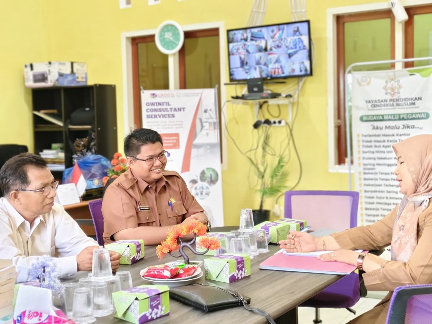 Dinas Pendidikan dan Kebudayaan Sijunjung Lakukan Visitasi Lapangan Izin Operasional PKBM Cendekia Muslim