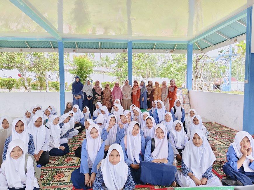 Membangun Karakter Muslimah melalui Forum Anisa