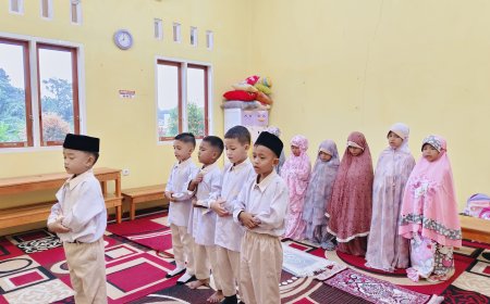 Menanamkan Akhlak Mulia Sejak Dini, Fondasi Utama Membangun Generasi Berkarakter