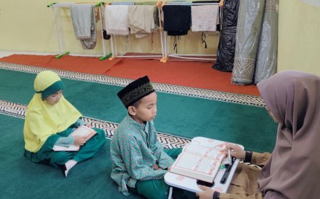 Tadarus dan Murojaah: Menghidupkan Al-Qur’an di Sekolah Akhlak Cendekia Muslim