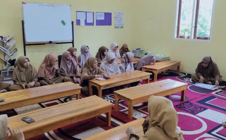 Rapat Evaluasi Bersama Direktur LP2: Ustadz dan Ustadzah Tetap Aktif Meski Santri Sedang Libur