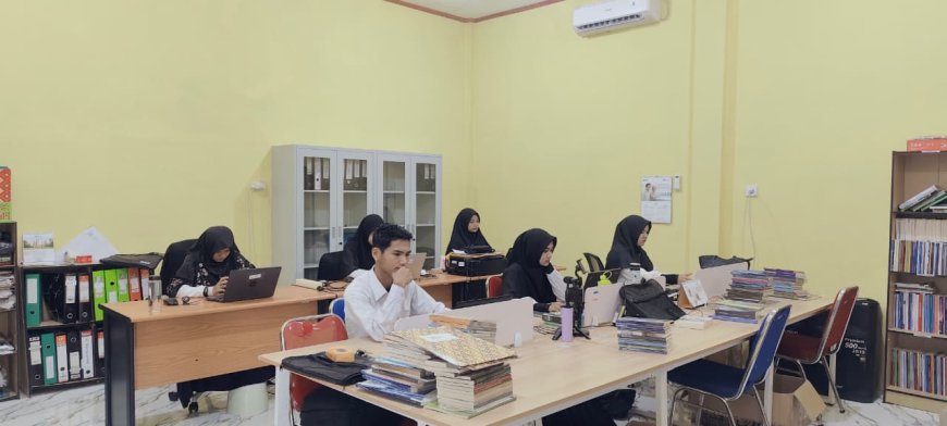 Hari Pertama Masuk Kerja Pasca Idulfitri: Staf Yayasan Pendidikan Cendekia Muslim Kembali Mengabdi dengan Semangat Baru