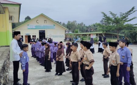 Rabu Penuh Karakter: Latihan Kepanduan Santri SD dan SMP Akhlak Cendekia Muslim