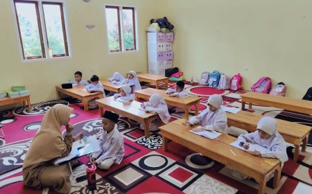 Senin Penuh Semangat: Awal Pekan untuk Menumbuhkan Disiplin, Akhlak, dan Semangat Belajar di Yayasan Pendidikan Cendekia Muslim