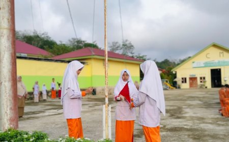 Semangat Hari Senin: Membangun Disiplin, Akhlak, dan Motivasi Belajar Santri di Yayasan Pendidikan Cendekia Muslim
