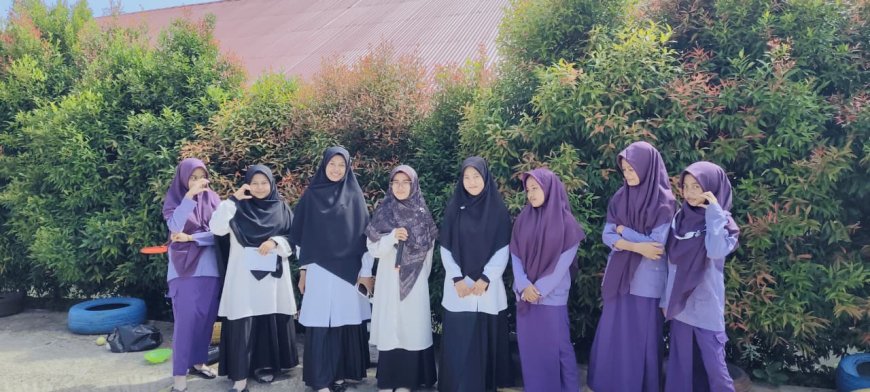 Semangat Kebersamaan Terus Berkobar: Hari Kedua Class Meeting Santri SD dan SMP Akhlak Cendekia Muslim Berlangsung Meriah dan Penuh Sportivitas
