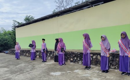 Sekolah Akhlak Cendekia Muslim Peringati Hari Anak Nasional ke-42 dengan Upacara Bersama, Tanamkan Semangat Cinta Anak dan Membangun Masa Depan Bangsa