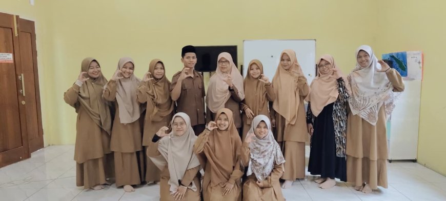 Pengawas Perkuat Implementasi Kurikulum Satuan Pendidikan: Guru Sekolah Akhlak Cendekia Muslim Dibekali Strategi Mewujudkan Pembelajaran Berkualitas