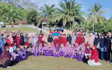 Wujud Nasionalisme di Ranah Lansek Manih: SMP Akhlak Cendekia Muslim Sijunjung Meriahkan Jalan Santai Jantung Sehat Nagari Pematang Panjang