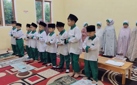 Di Tengah STS Ganjil, Santri SD dan SMP Akhlak Cendekia Muslim Tetap Konsisten Menjaga Ibadah Sunnah