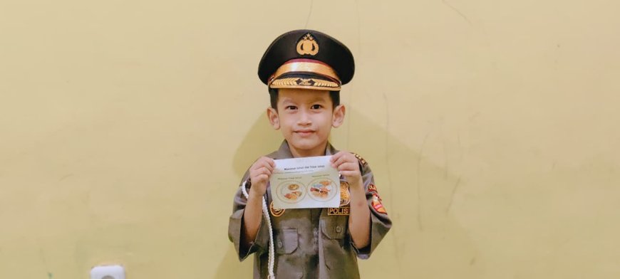 Sajian Kreatif di Atas Piring Kertas: Cara Unik Santri TK B Madinah Sijunjung Memahami Esensi Nutrisi 4 Sehat 5 Sempurna