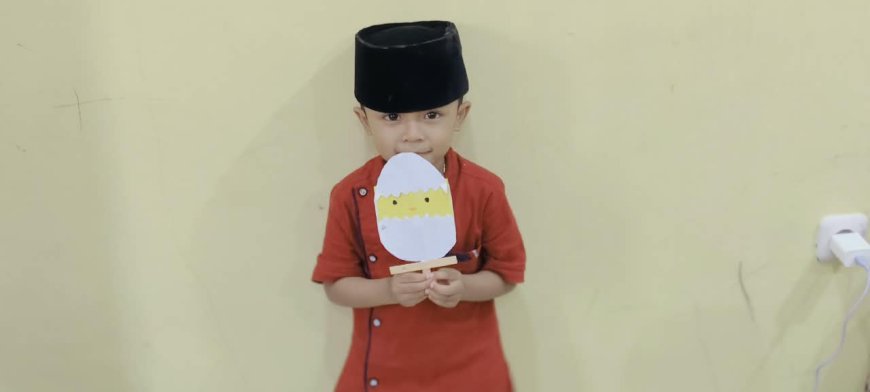 Mengenal Ekspresi Diri Sejak Dini, Santri TK B Makkah Belajar Memahami Perasaan Melalui Karya