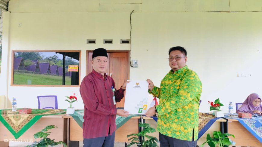 Penyerahan Resmi SK UPZ, Yayasan Pendidikan Cendekia Muslim Perkuat Peran dalam Pengelolaan Zakat